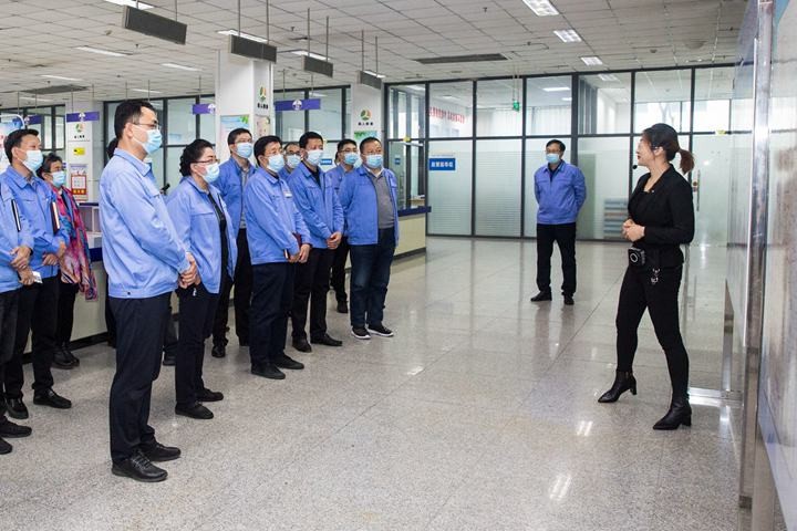 孚日集团管理层专题学习高密市“两清”精神